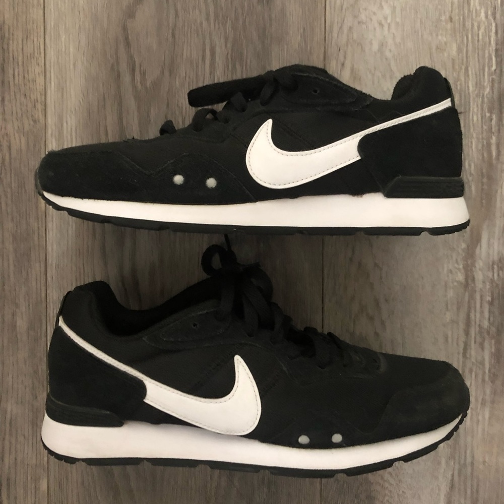 Women’s Nike running shoe